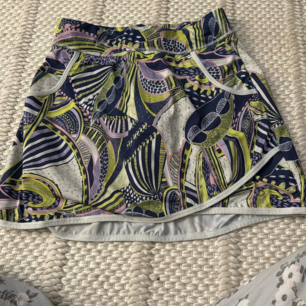 Sofibella 16 Inch Skort
